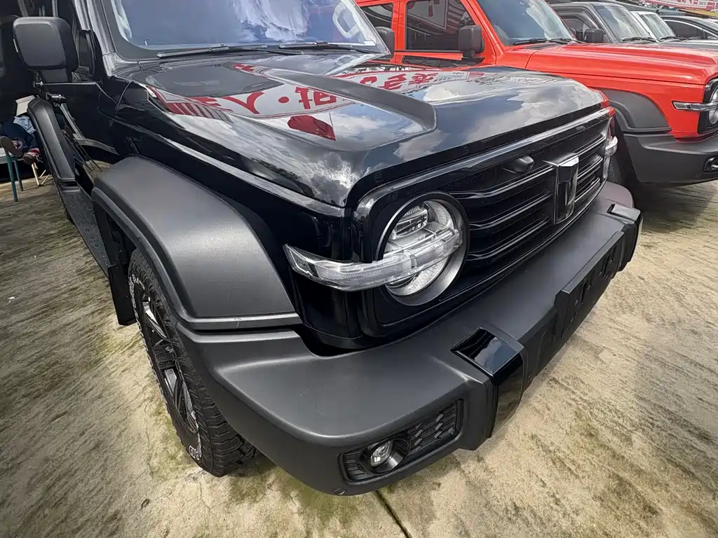 Tank 300 2023