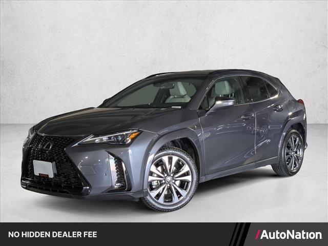 Lexus UX 2024