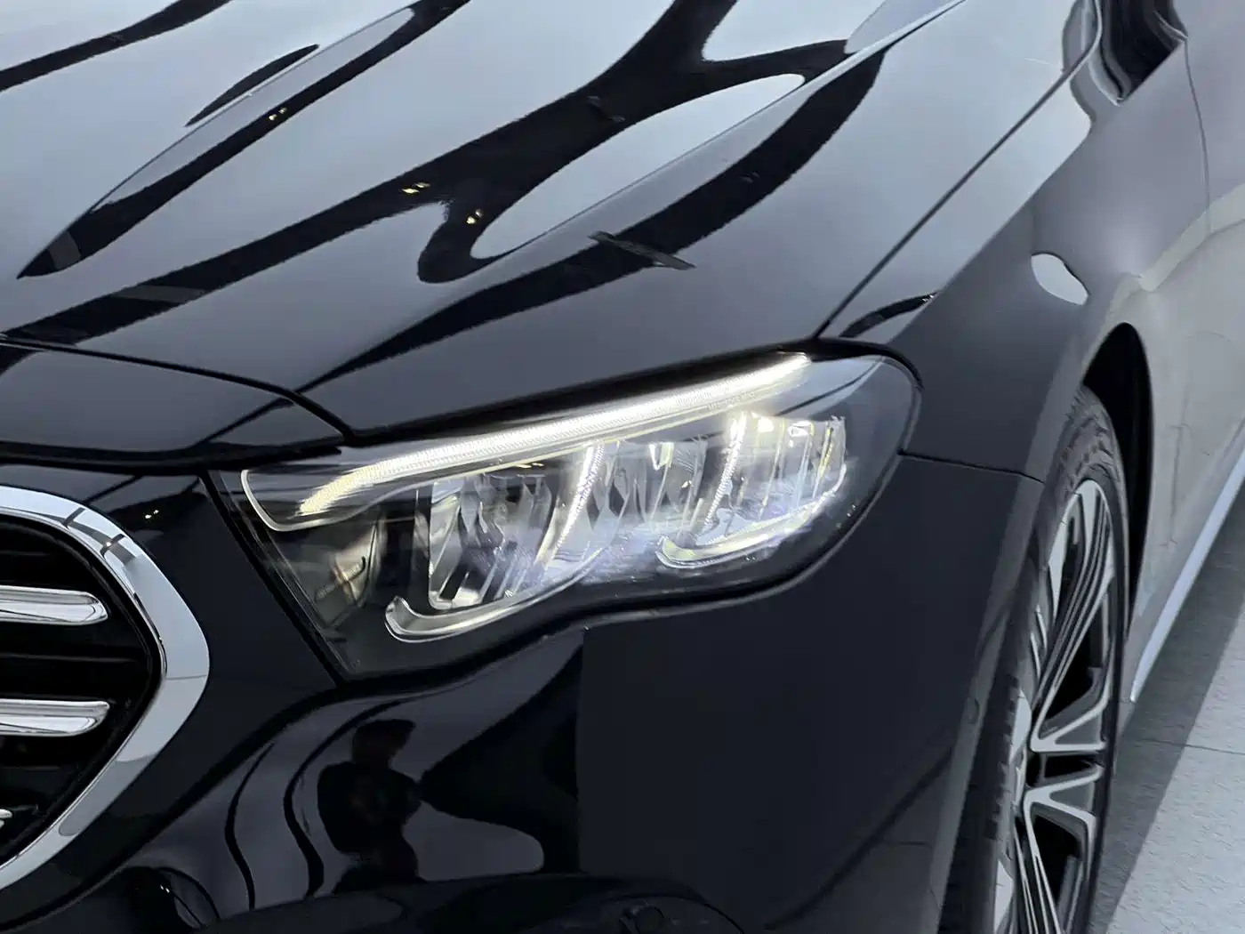 Mercedes-Benz E-Класс 2025