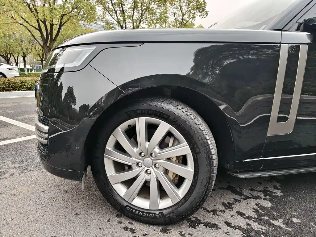 Land Rover Range Rover 2023