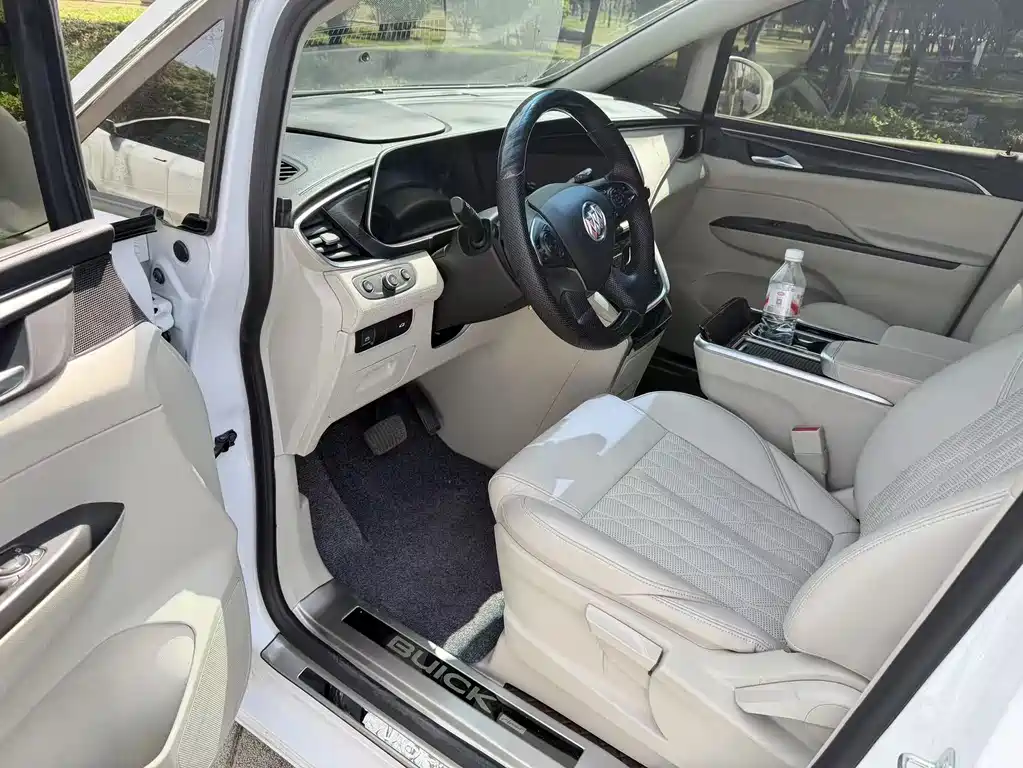 Buick GL8 2022