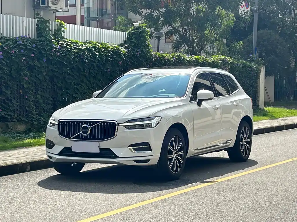 Volvo XC60 2021