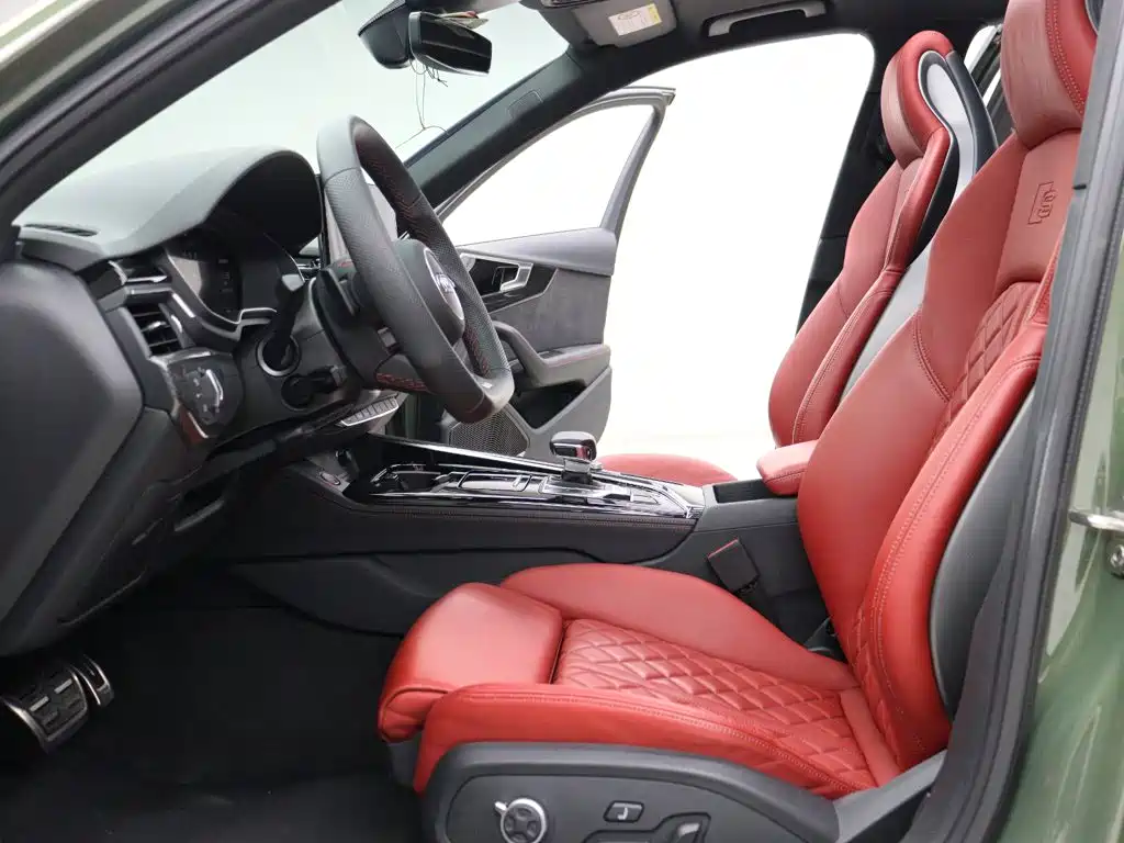 Audi S4 2024