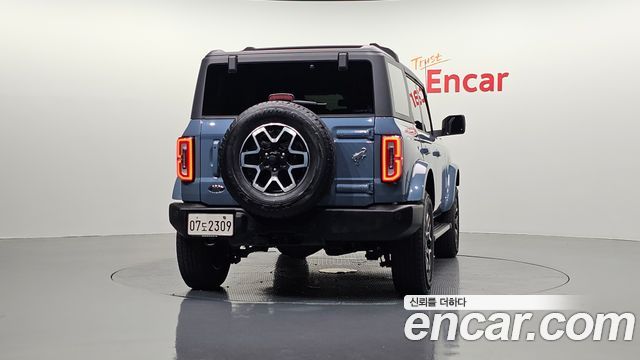 Ford Bronco 2023