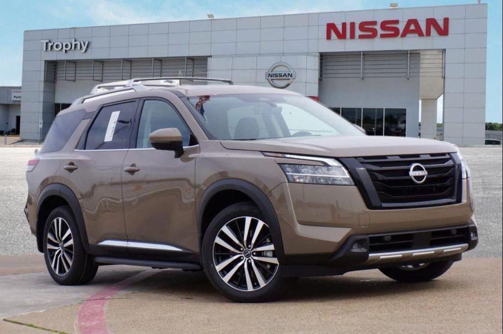 Nissan Pathfinder 2024