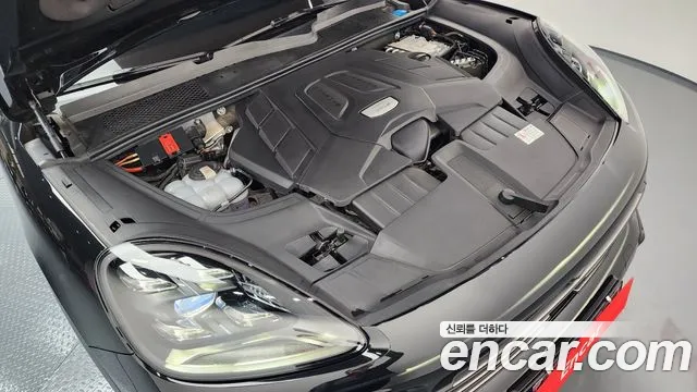 Porsche Cayenne 2023