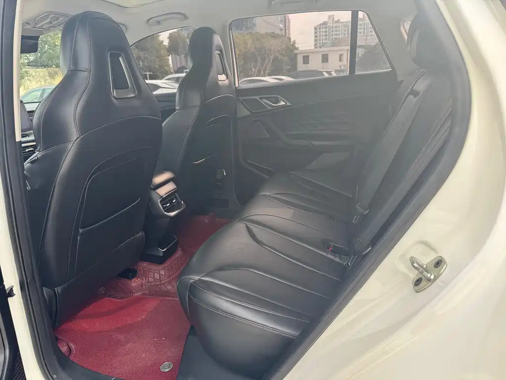 Roewe RX5 2022