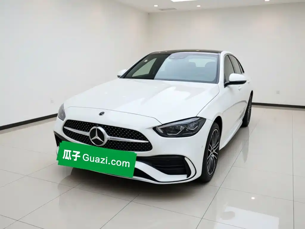Mercedes-Benz C-Класс 2024