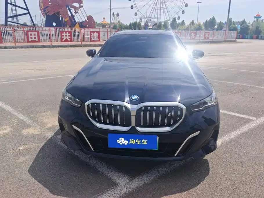 BMW i5 2024