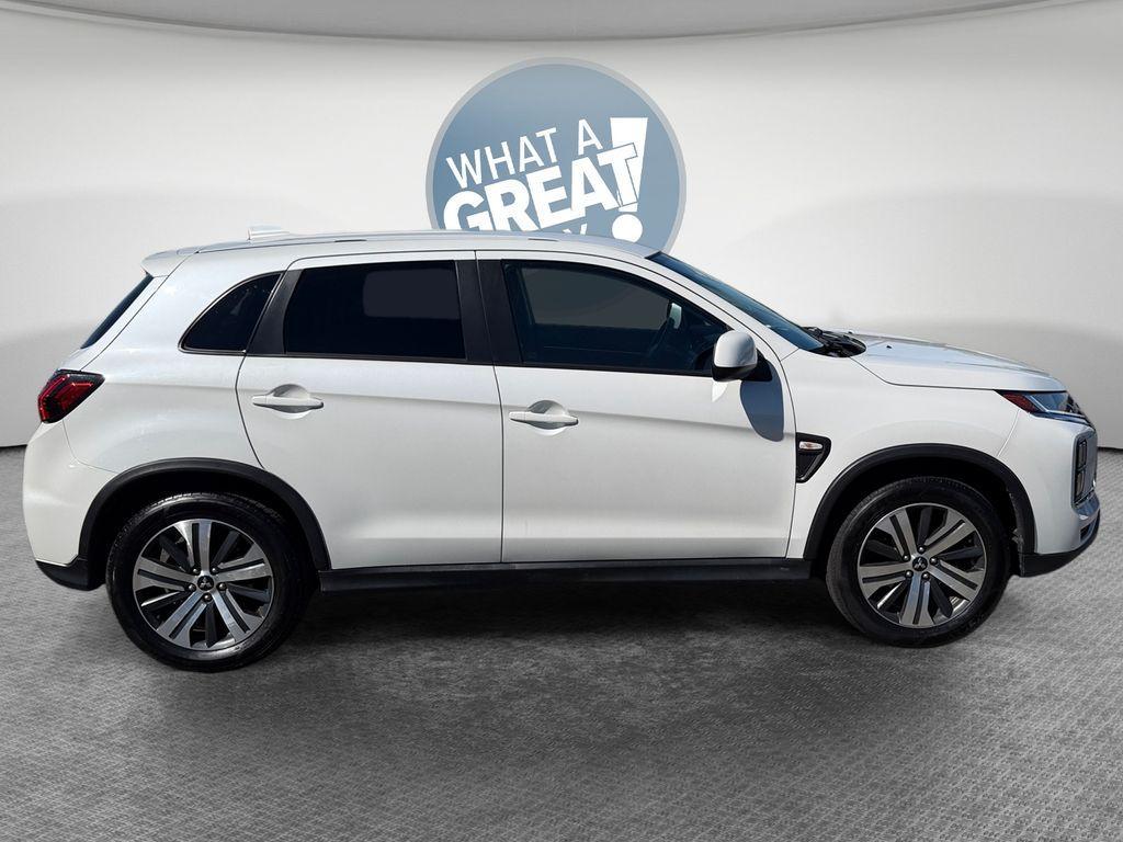 Mitsubishi Outlander Sport 2021