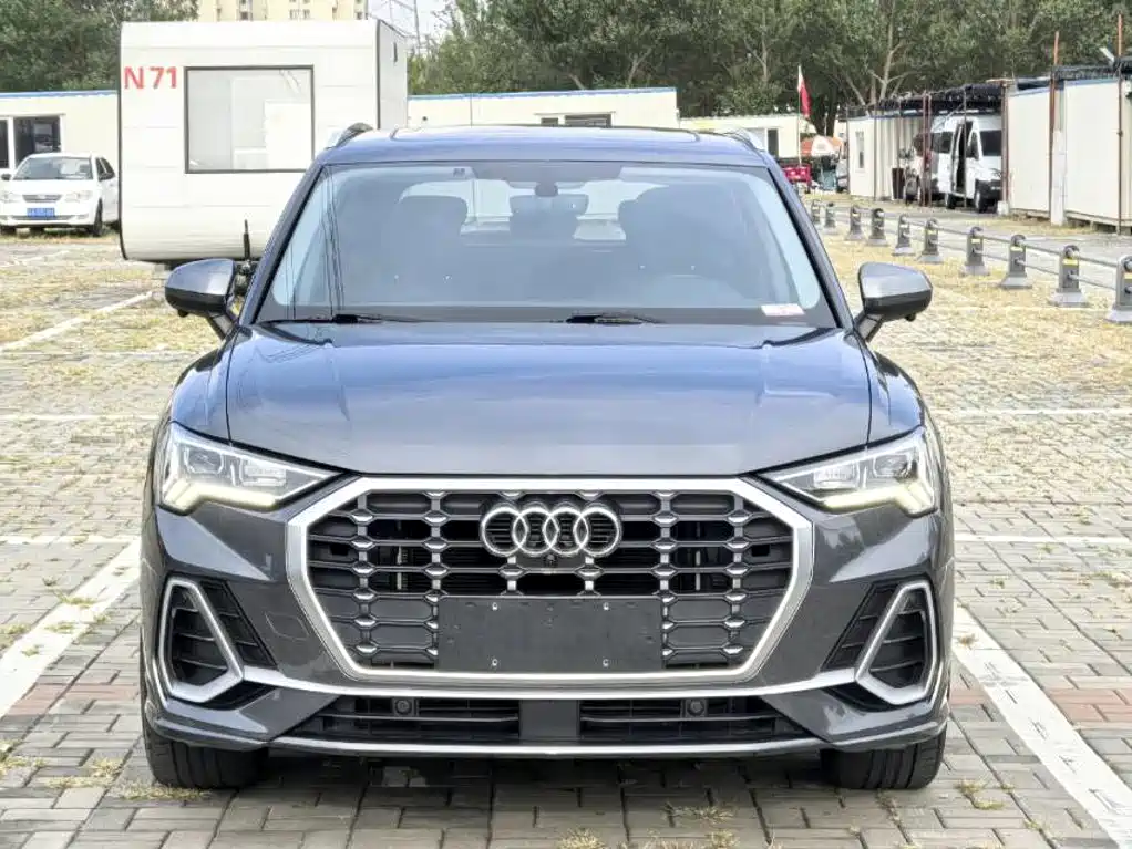 Audi Q3 2023