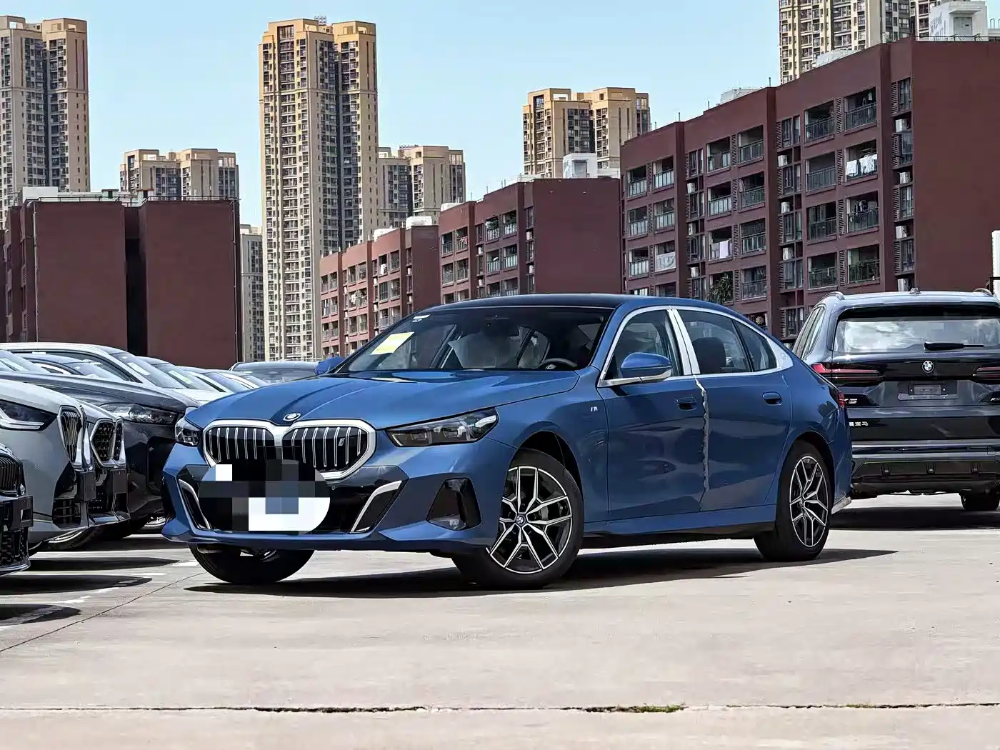 BMW i5 2024