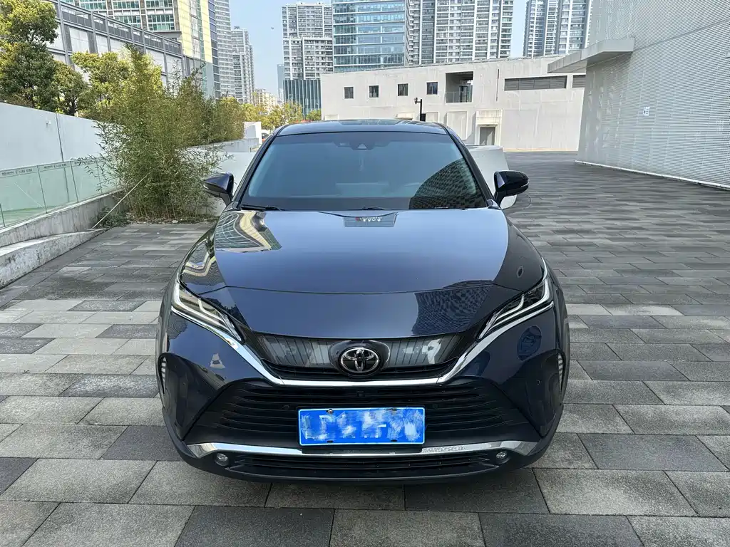 Toyota Harrier 2022