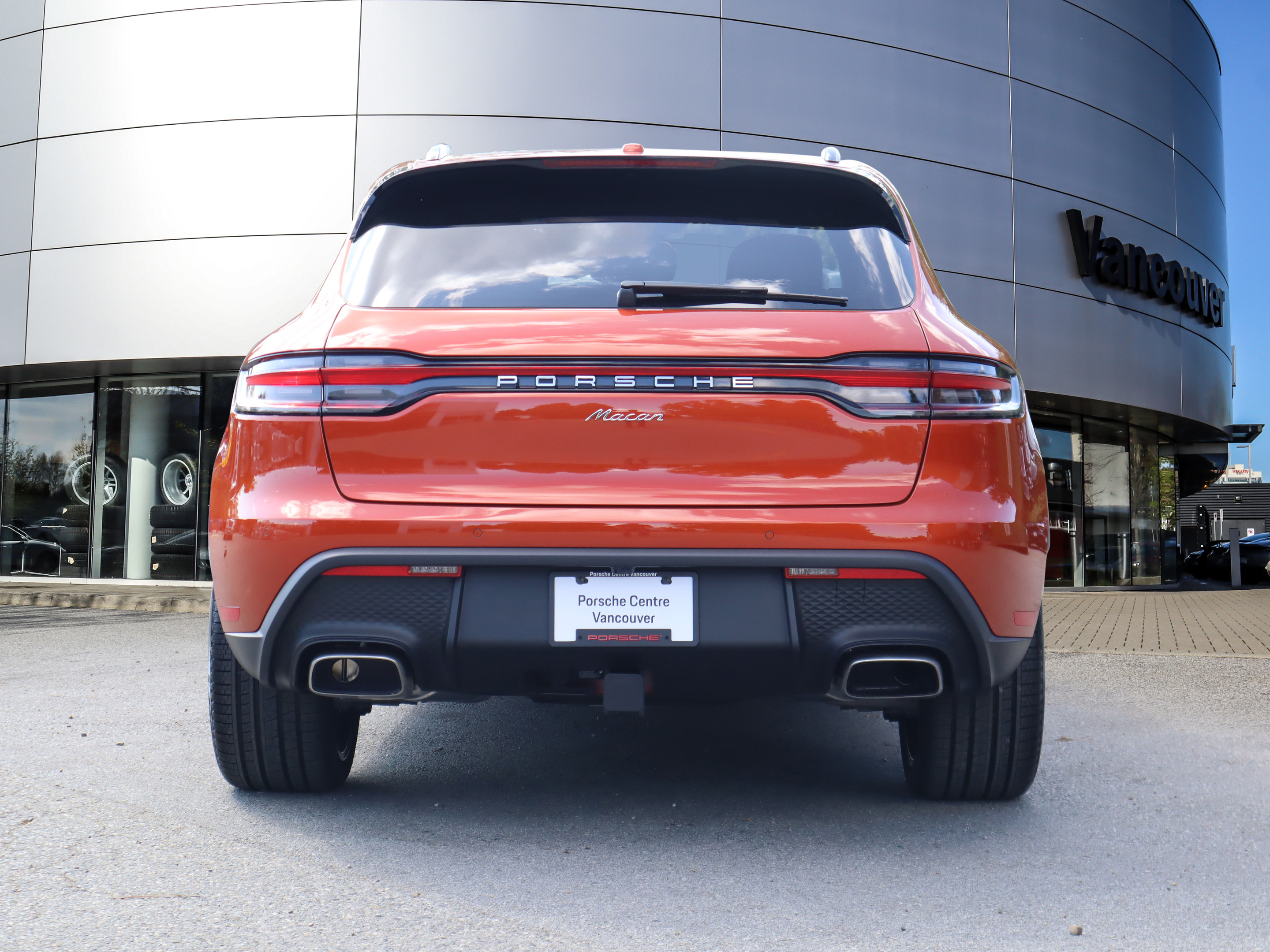 Porsche Macan 2025