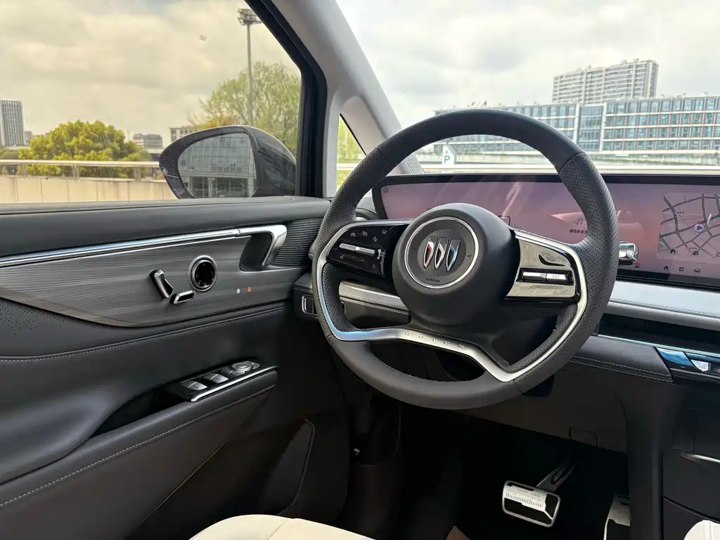 Buick GL8 2024
