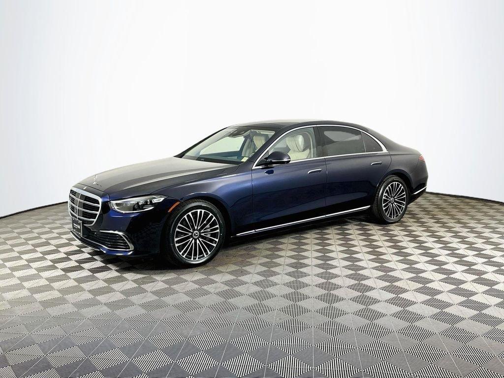 Mercedes-Benz S-Класс 2024