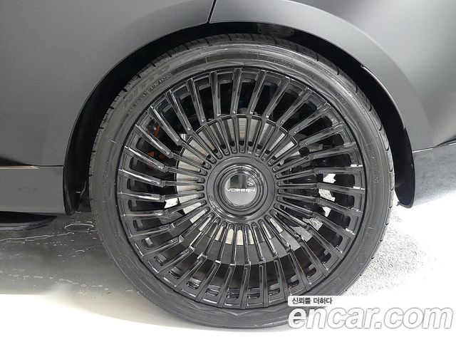 Land Rover Range Rover 2024