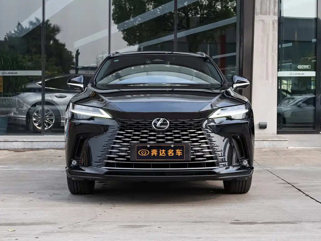 Lexus RX 2023