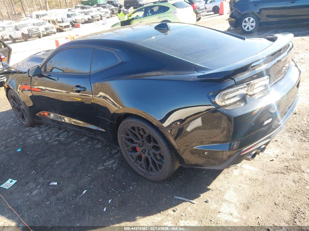 Chevrolet Camaro 2021