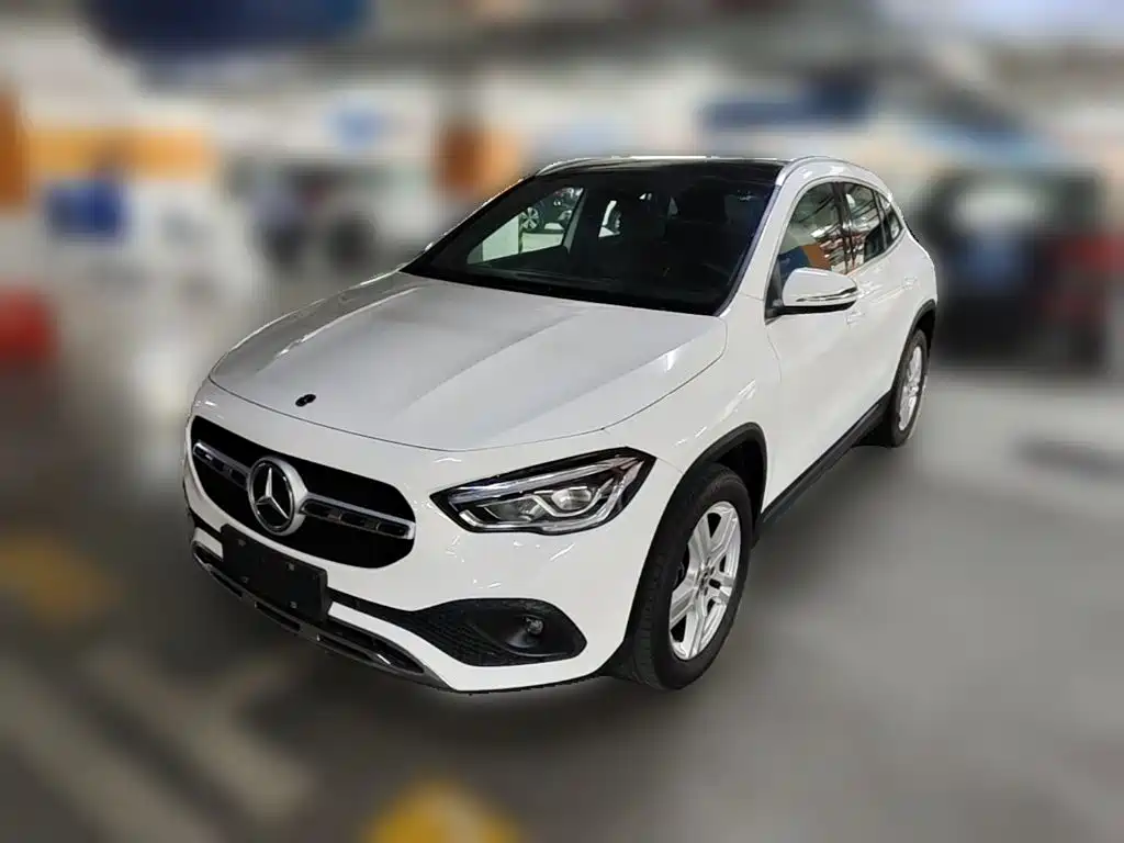 Mercedes-Benz GLA 2023