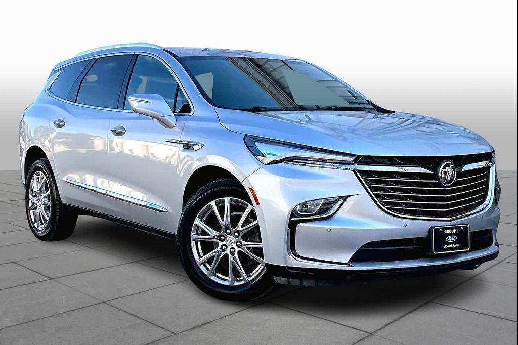 Buick Enclave 2022