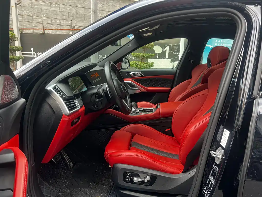 BMW X6 M 2022