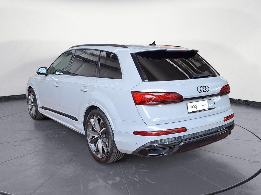 Audi Q7 2023