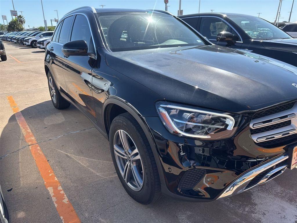 Mercedes-Benz GLC 300 2021