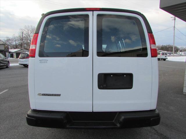 Chevrolet Express 2021