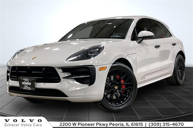 Porsche Macan 2021