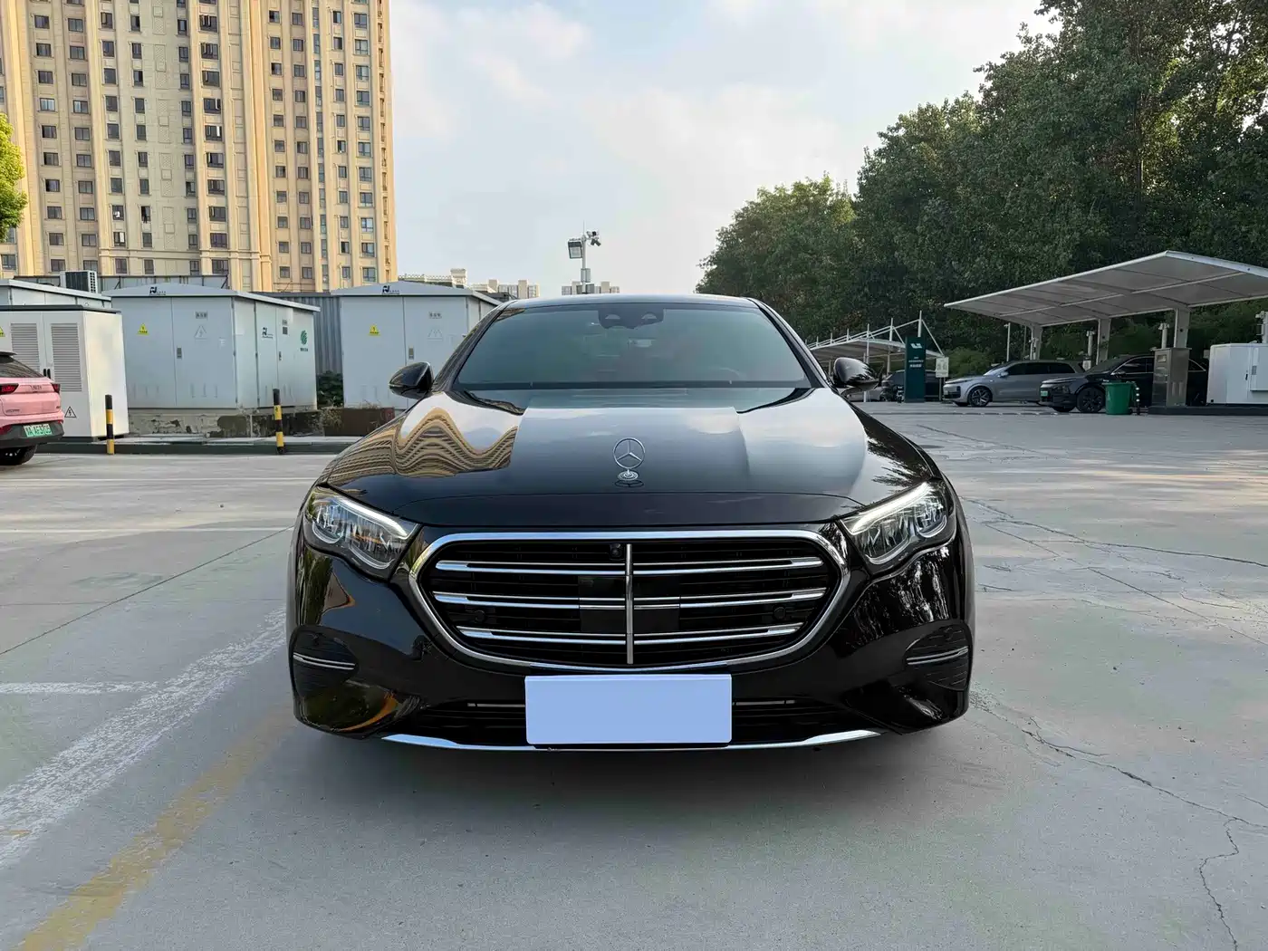 Mercedes-Benz E-Класс 2025