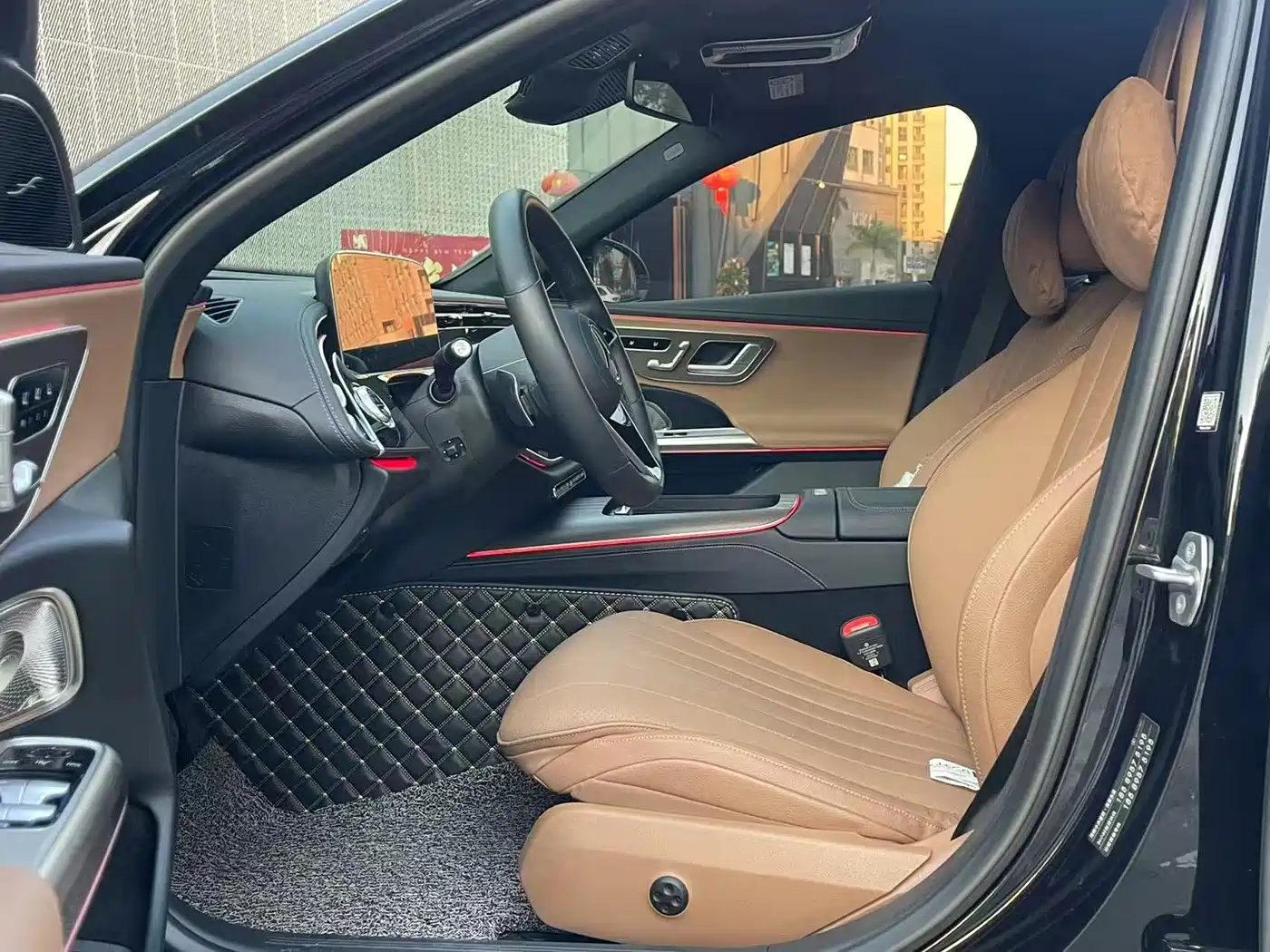Mercedes-Benz E-Класс 2025