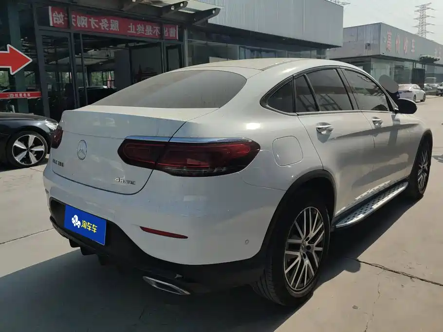 Mercedes-Benz GLC Coupe 2022