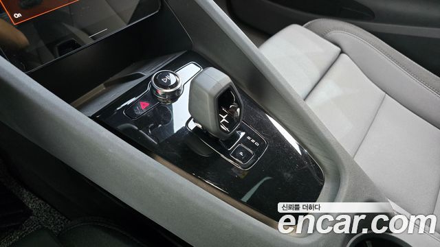Polestar 2 2023