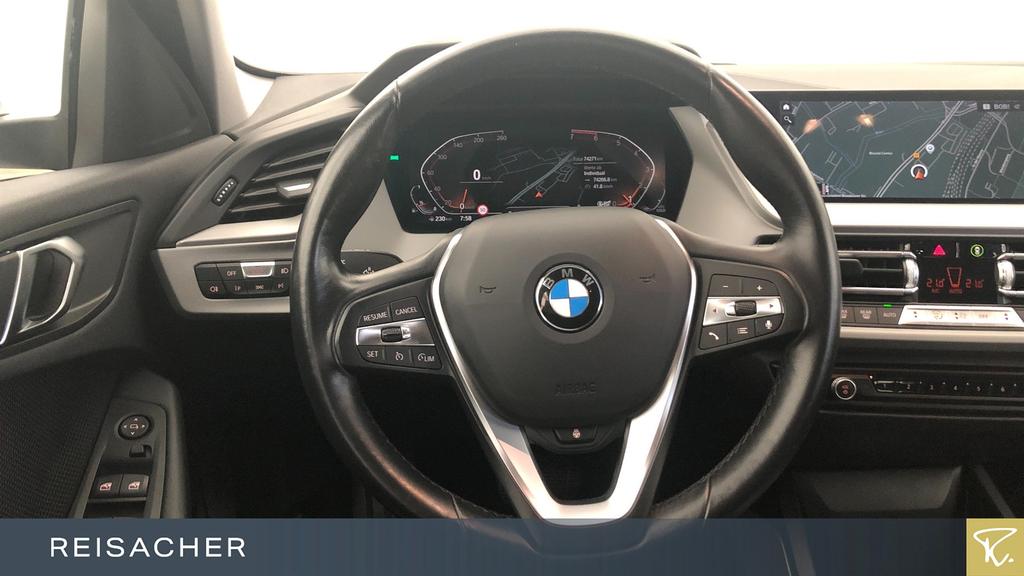 BMW 118 2023