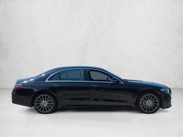 Mercedes-Benz S-Класс 2021