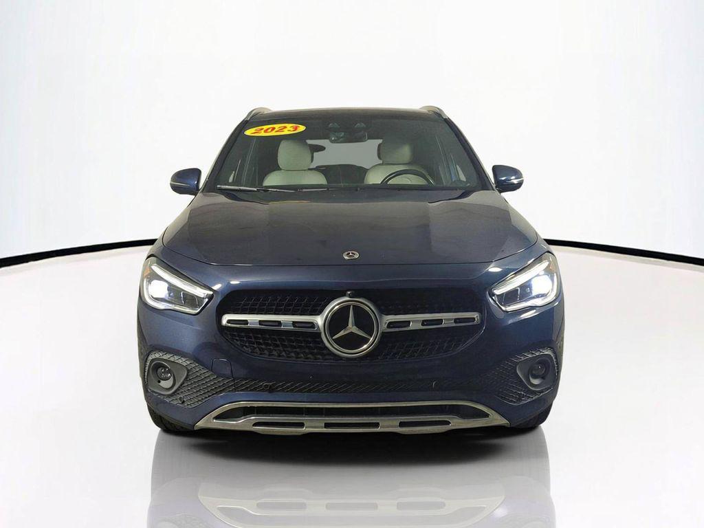 Mercedes-Benz GLA 250 2023