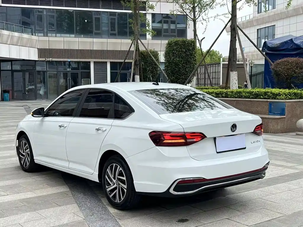 Volkswagen Lavida 2024