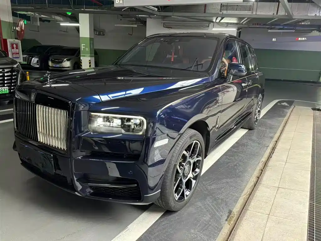 Rolls-Royce Cullinan 2022
