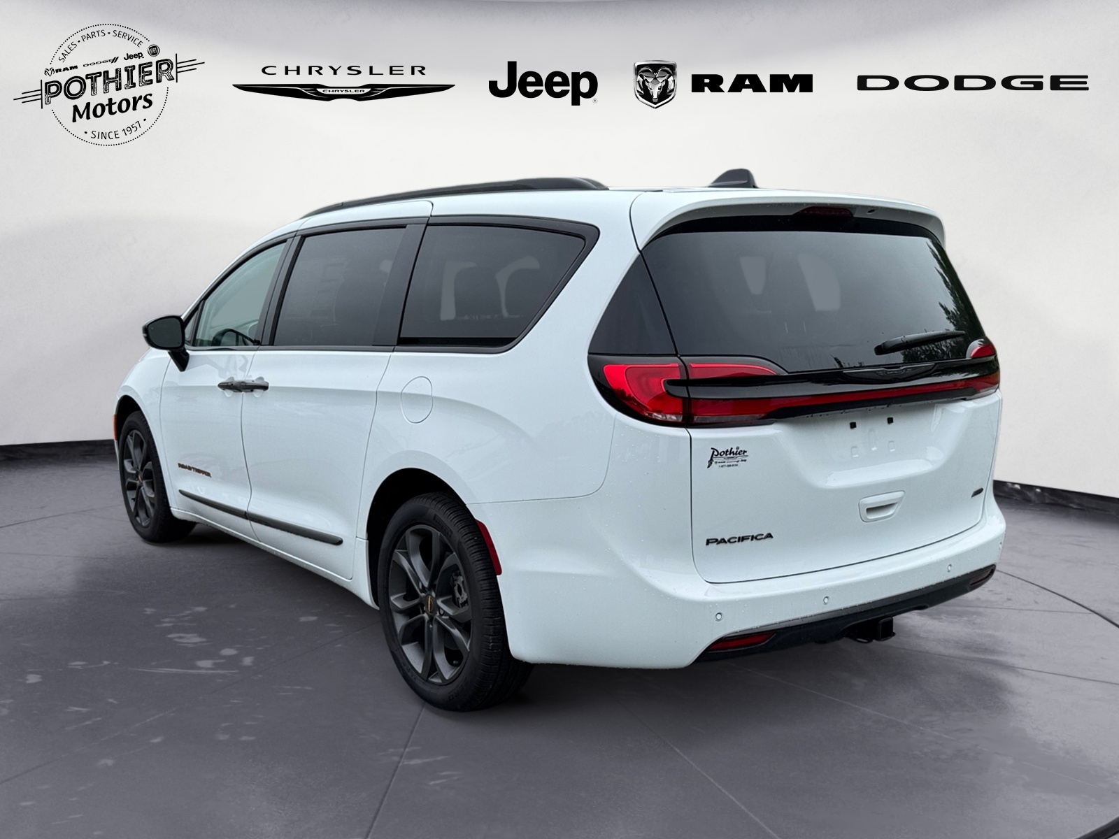 Chrysler Pacifica 2024