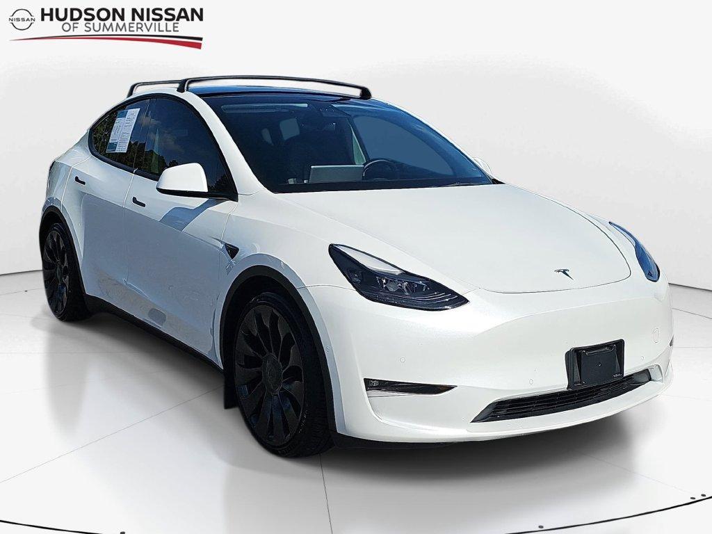 Tesla Model Y 2022