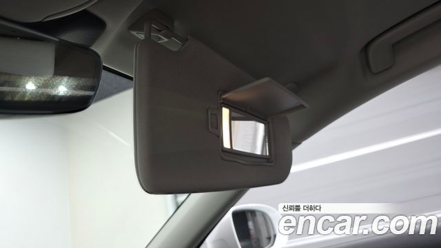 Volvo V90 2025