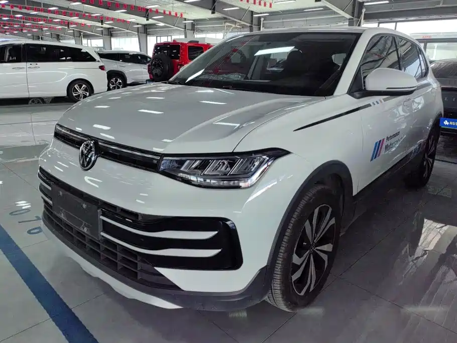 Volkswagen Tharu 2025