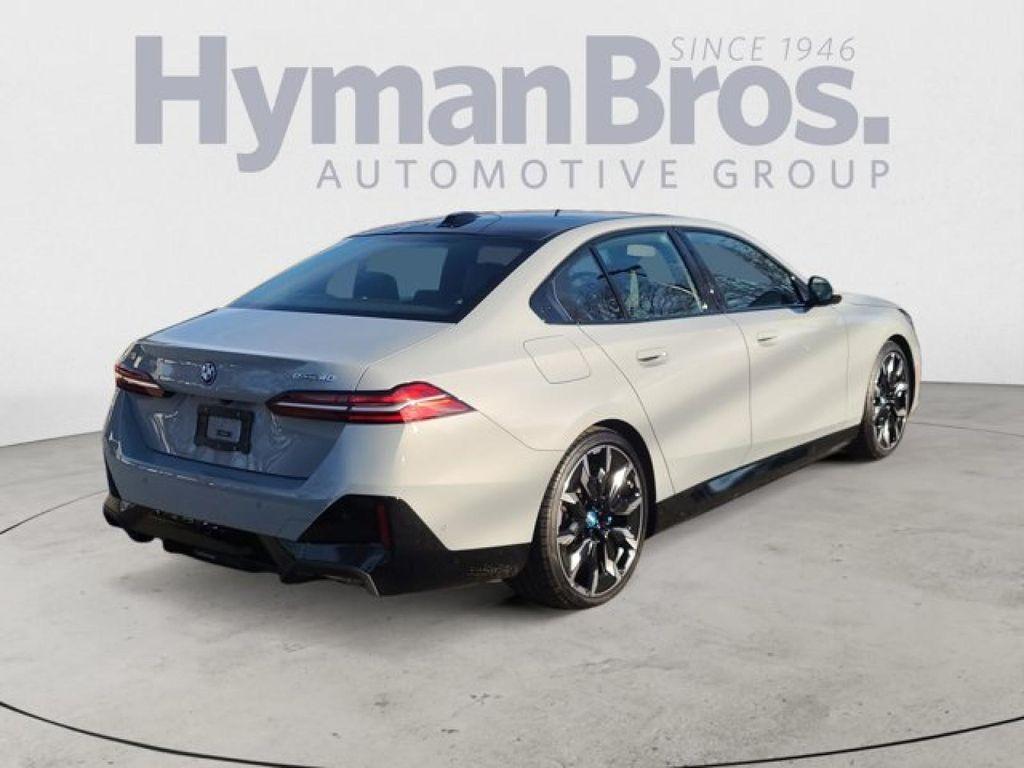 BMW i5 2024