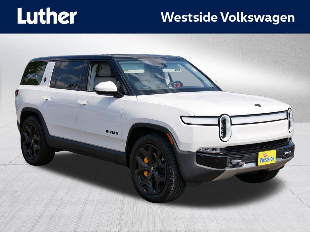 Rivian R1S 2023