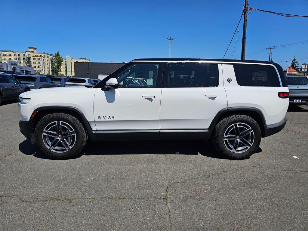 Rivian R1S 2025