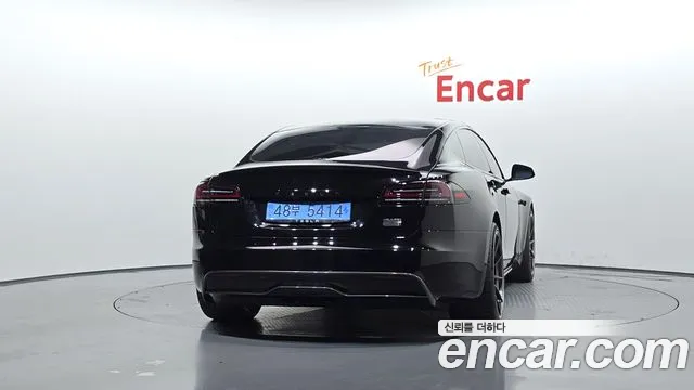 Tesla Model S 2023