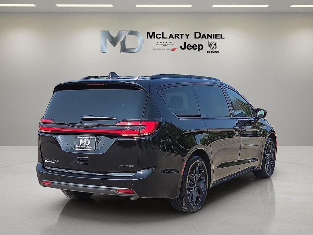 Chrysler Pacifica 2025