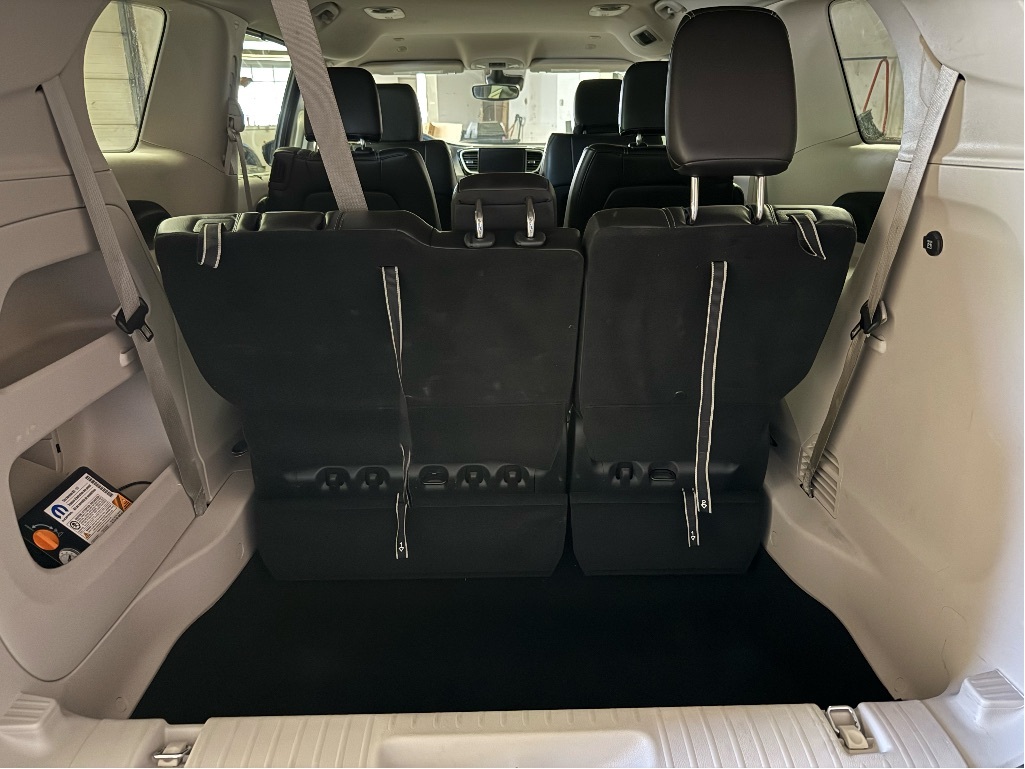 Chrysler Pacifica 2024
