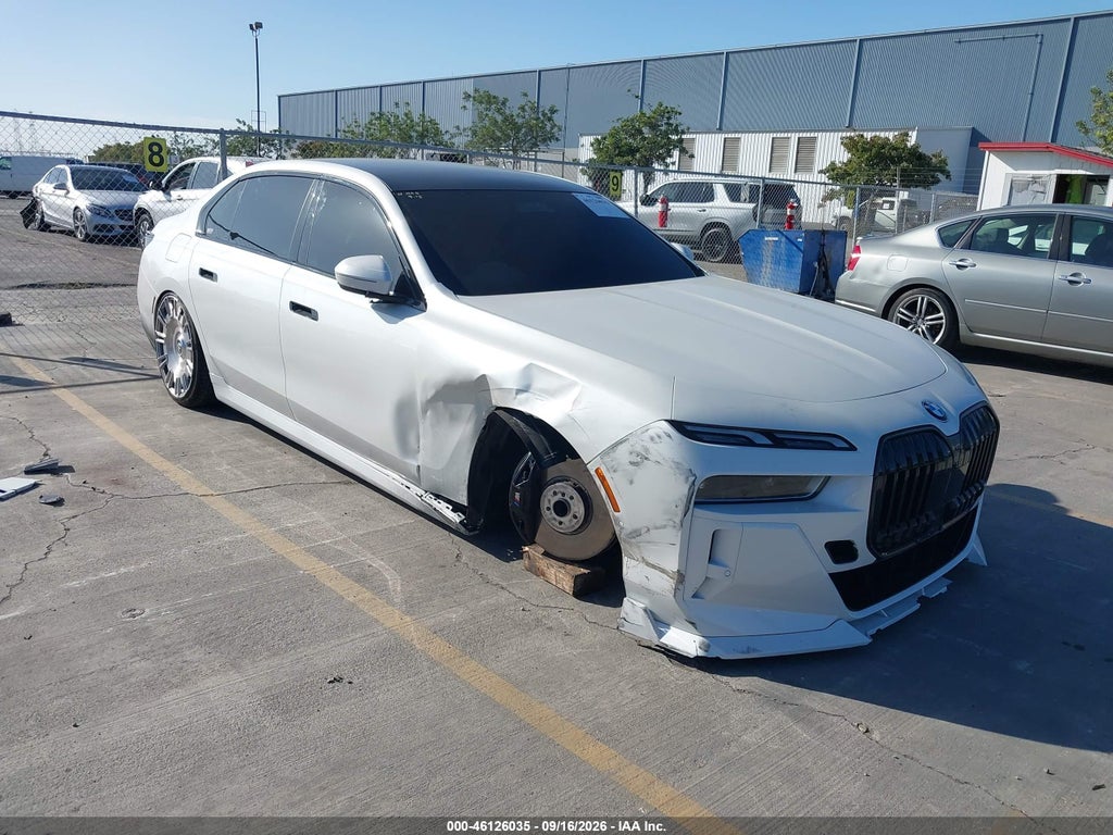 BMW 740 2025